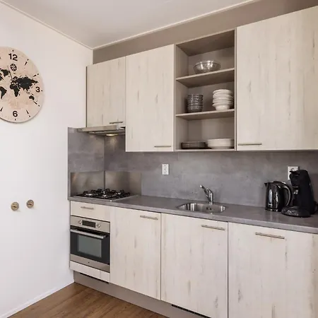Holiday home Modern With Two Bathrooms, 1 Km From The Callantsoog