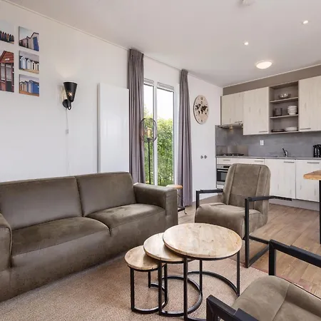 Holiday home Modern With Two Bathrooms, 1 Km From The