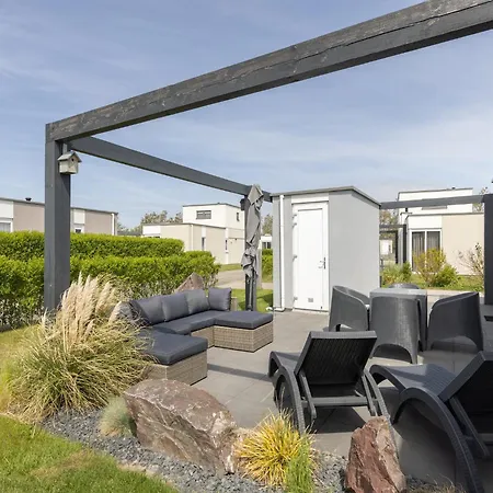 Modern With Two Bathrooms, 1 Km From The * Callantsoog
