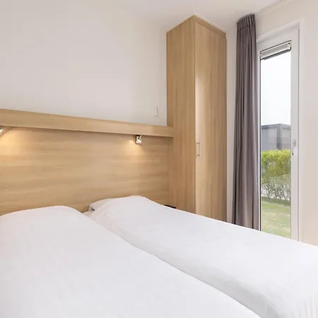 Modern With Two Bathrooms, 1 Km From The